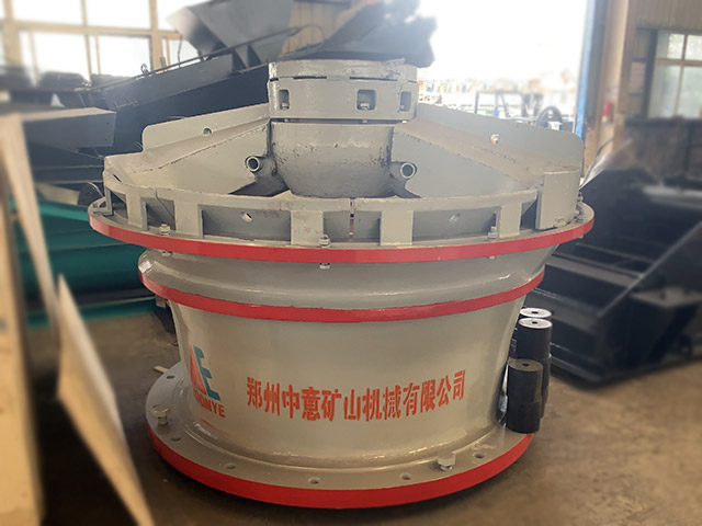 中意GP300底部单缸液压圆锥破出口非洲